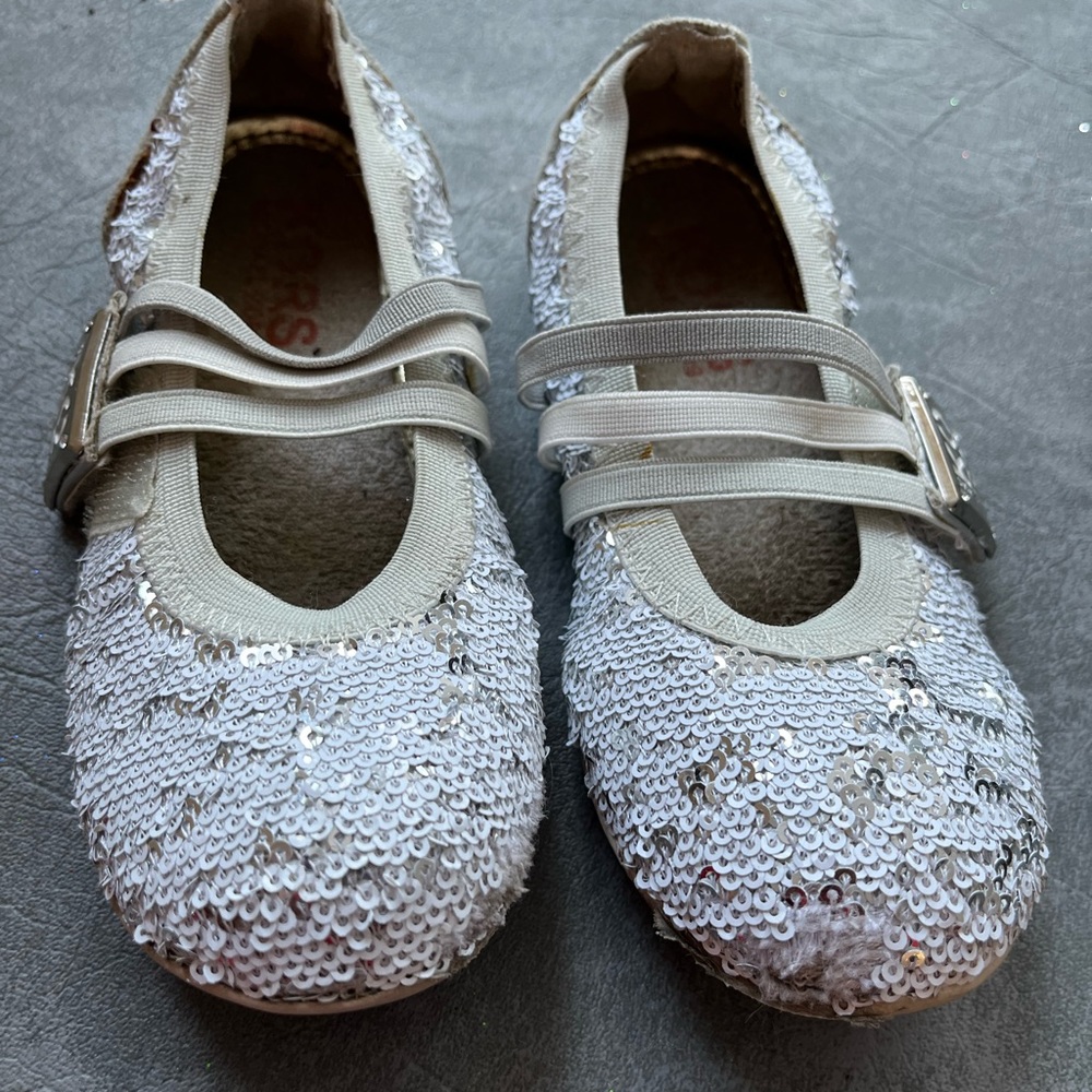 VGUC Michael Kors flats